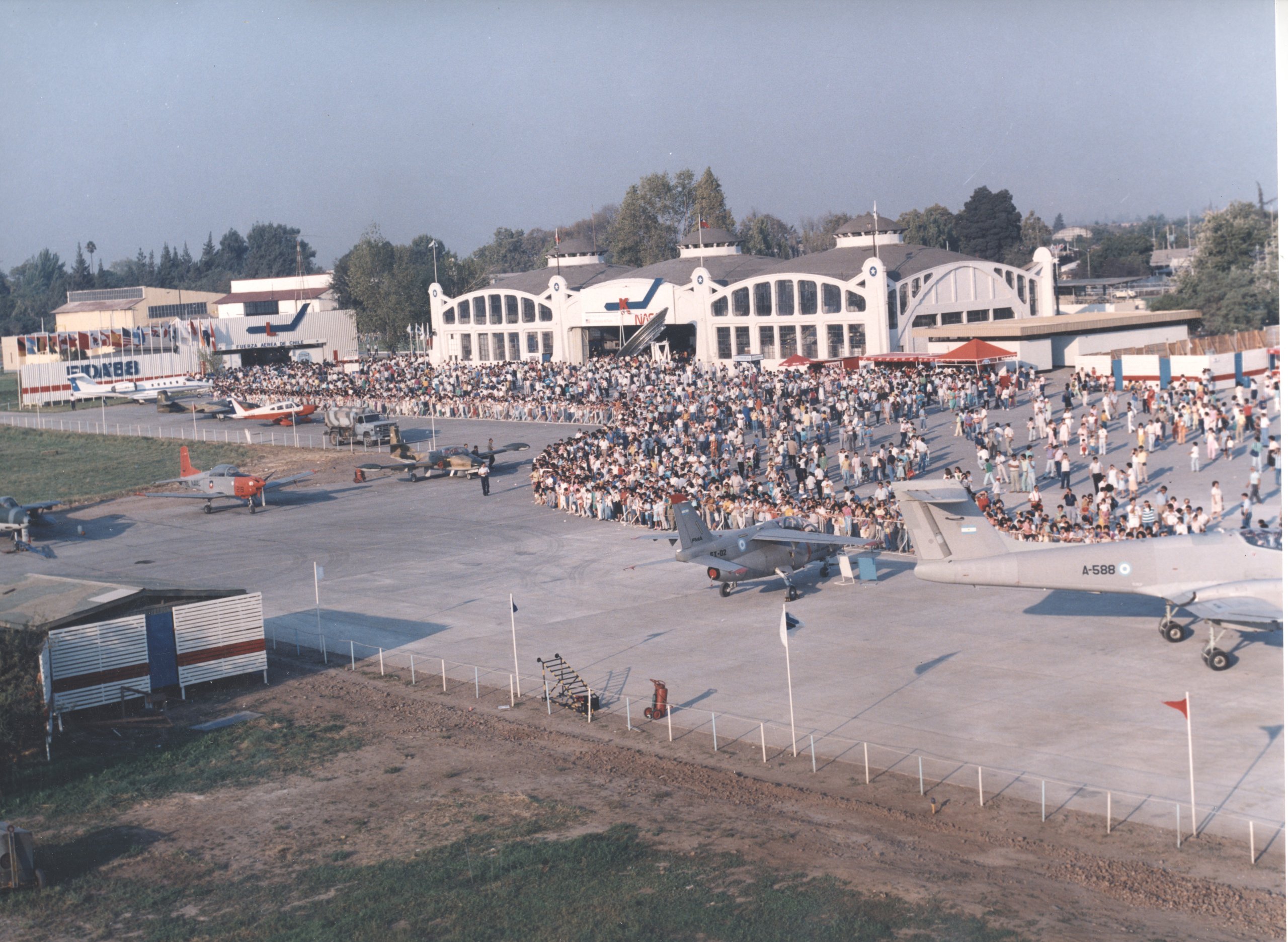 FIDAE 1988 en la Base Aérea El Bosque