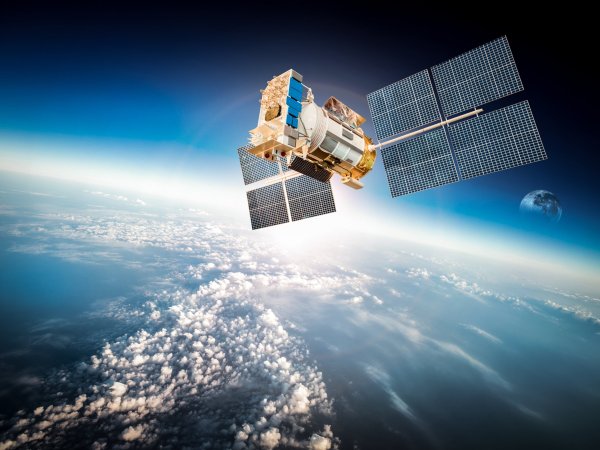 ITA: SEMINARIO “LA TECNOLOGÍA ITALIANA AL SERVICIO DEL AEROESPACIO Y LA DEFENSA”