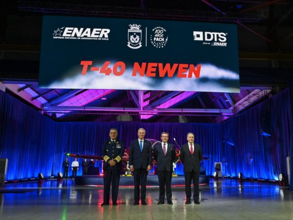 ENAER PRESENTÓ EL T-40 NEWEN: LA NUEVA ERA EN EL ENTRENAMIENTO MILITAR
