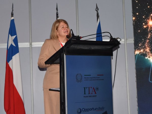 ITA: SEMINARIO “LA TECNOLOGÍA ITALIANA AL SERVICIO DEL AEROESPACIO Y LA DEFENSA”