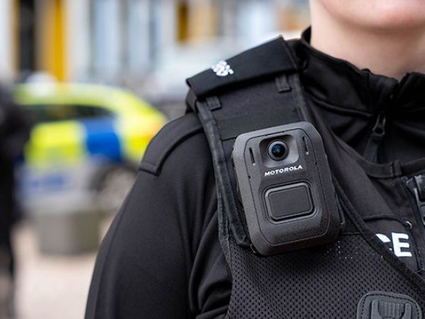 MOTOROLA SOLUTIONS, CONSTRUYENDO TECNOLOGÍAS PARA PROTEGER A LAS PERSONAS